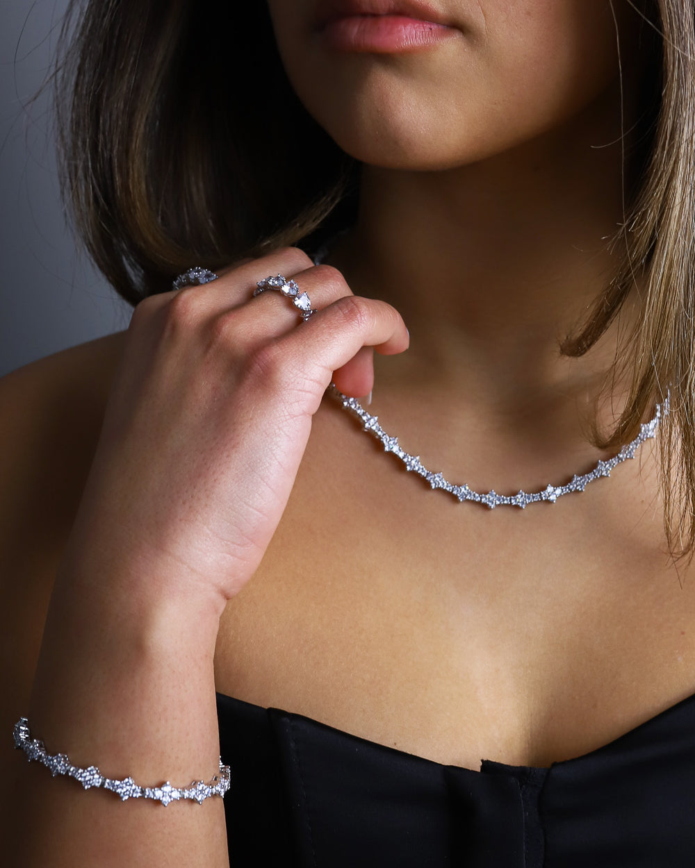 HONEYCOMB BRACELET IN WHITE GOLD