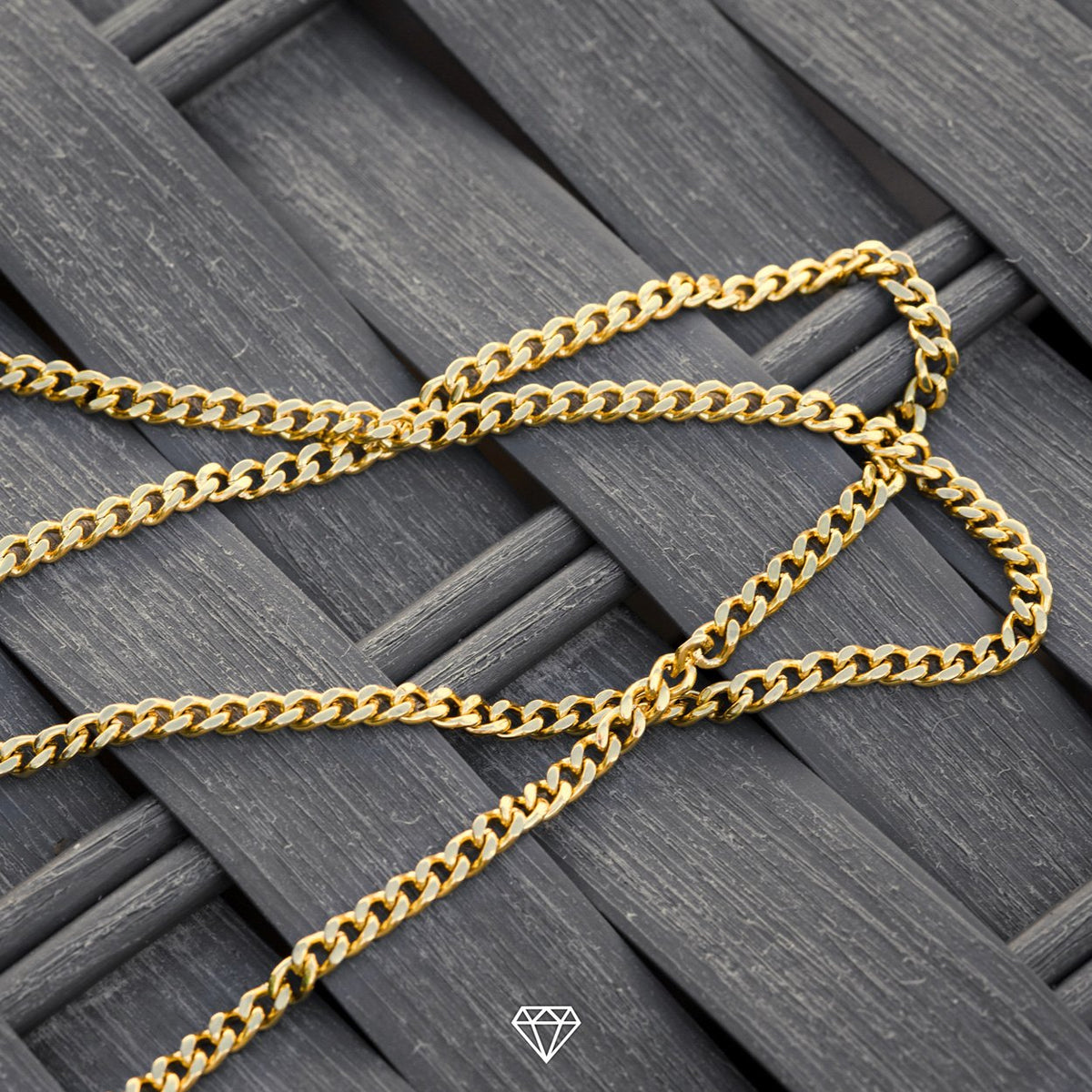 MICRO CUBAN CHAIN IN YELLOW GOLD