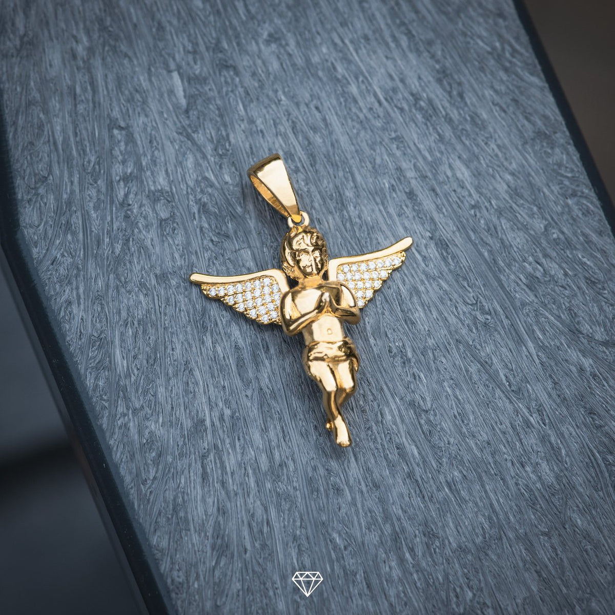 MICRO ANGEL PENDANT (PARTIALLY ICED)