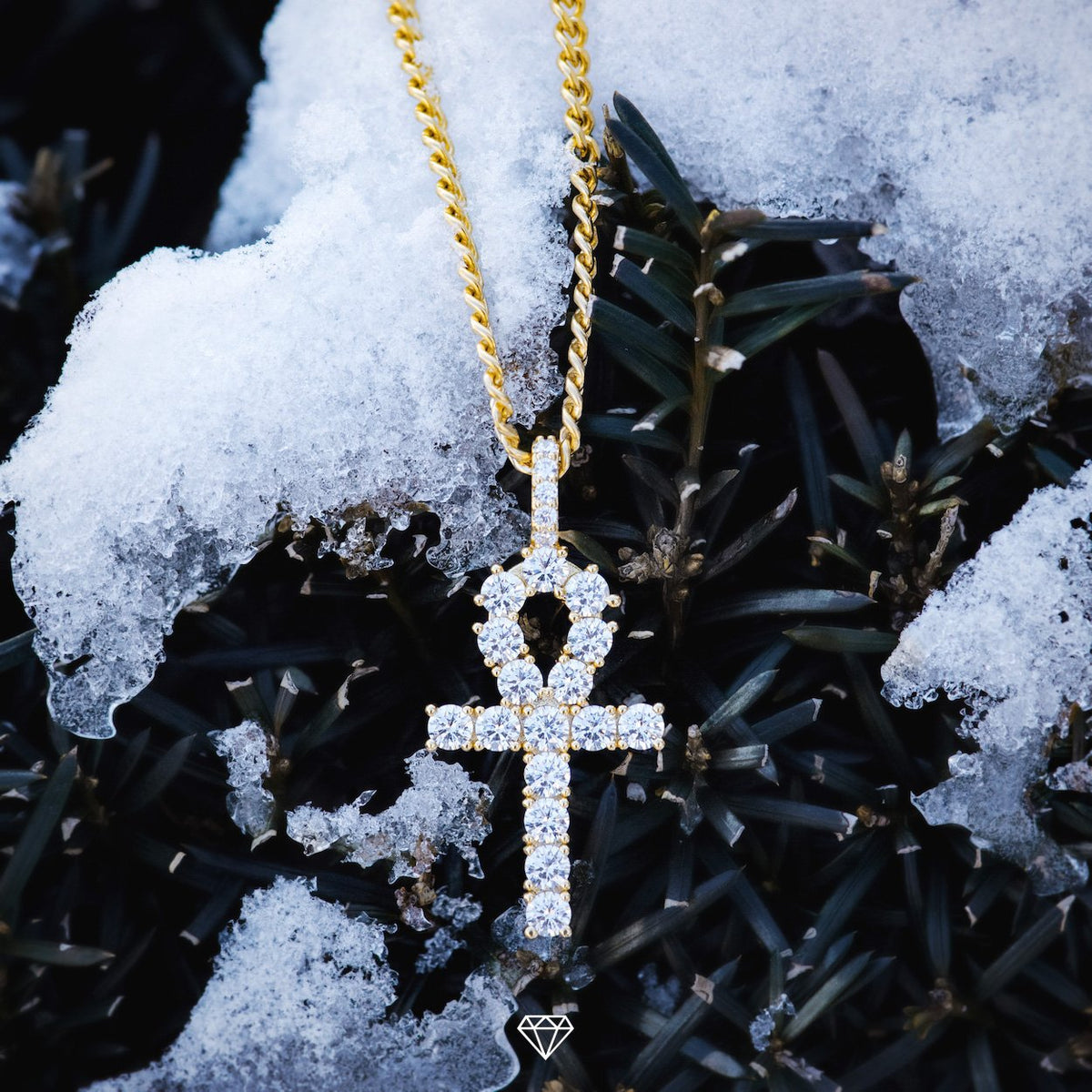 DIAMOND ANKH IN YELLOW GOLD