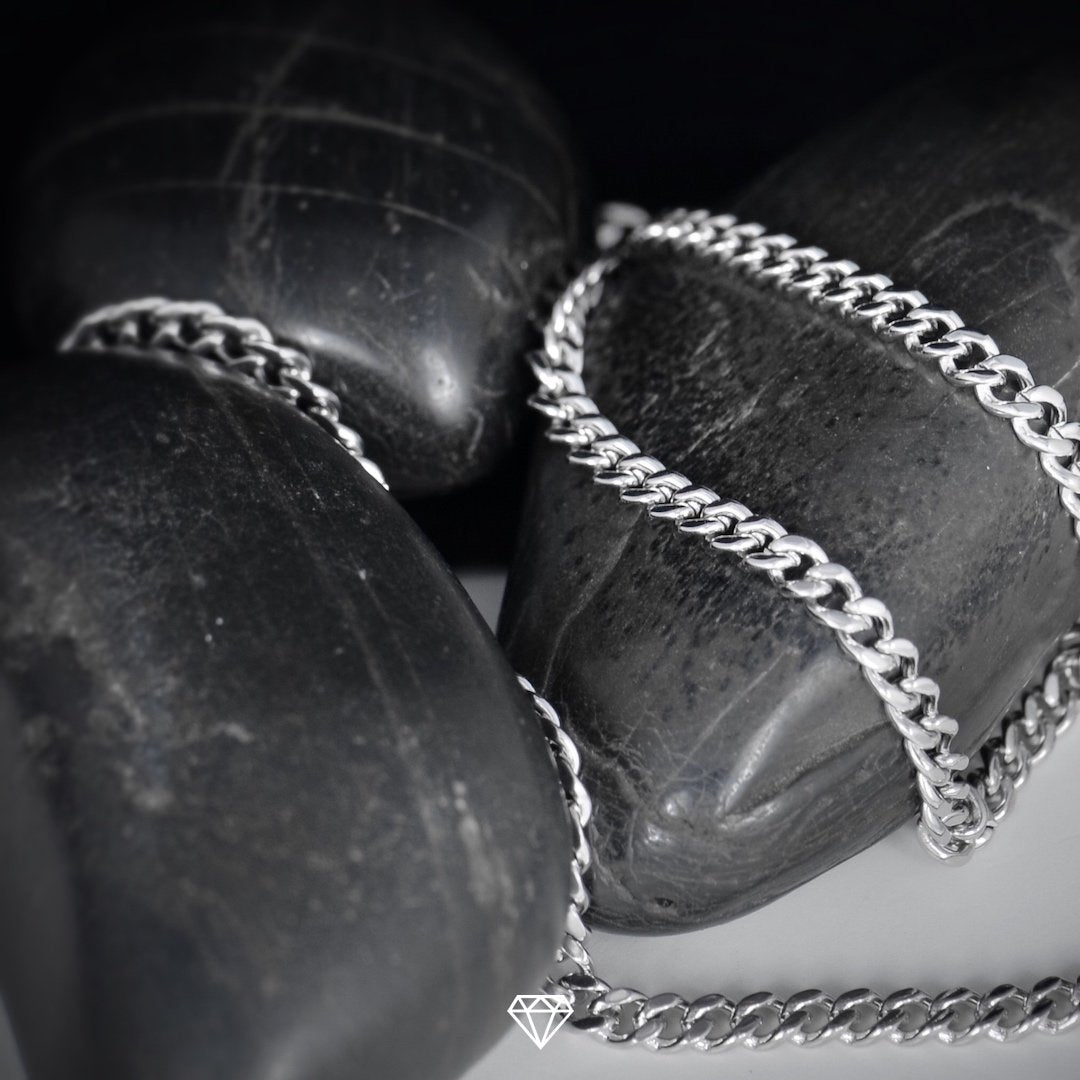 MICRO CUBAN CHAIN IN WHITE GOLD
