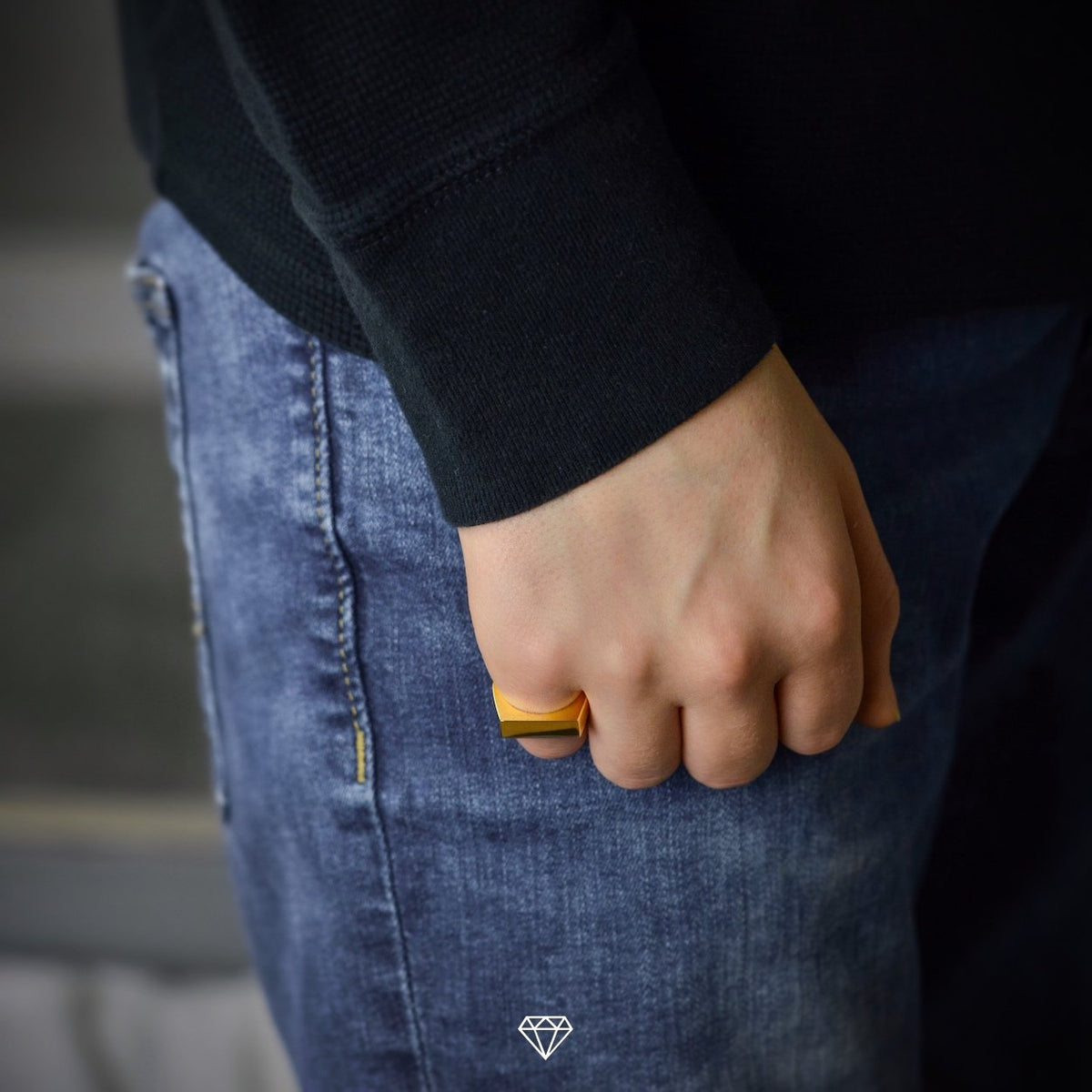 MINIMAL RING