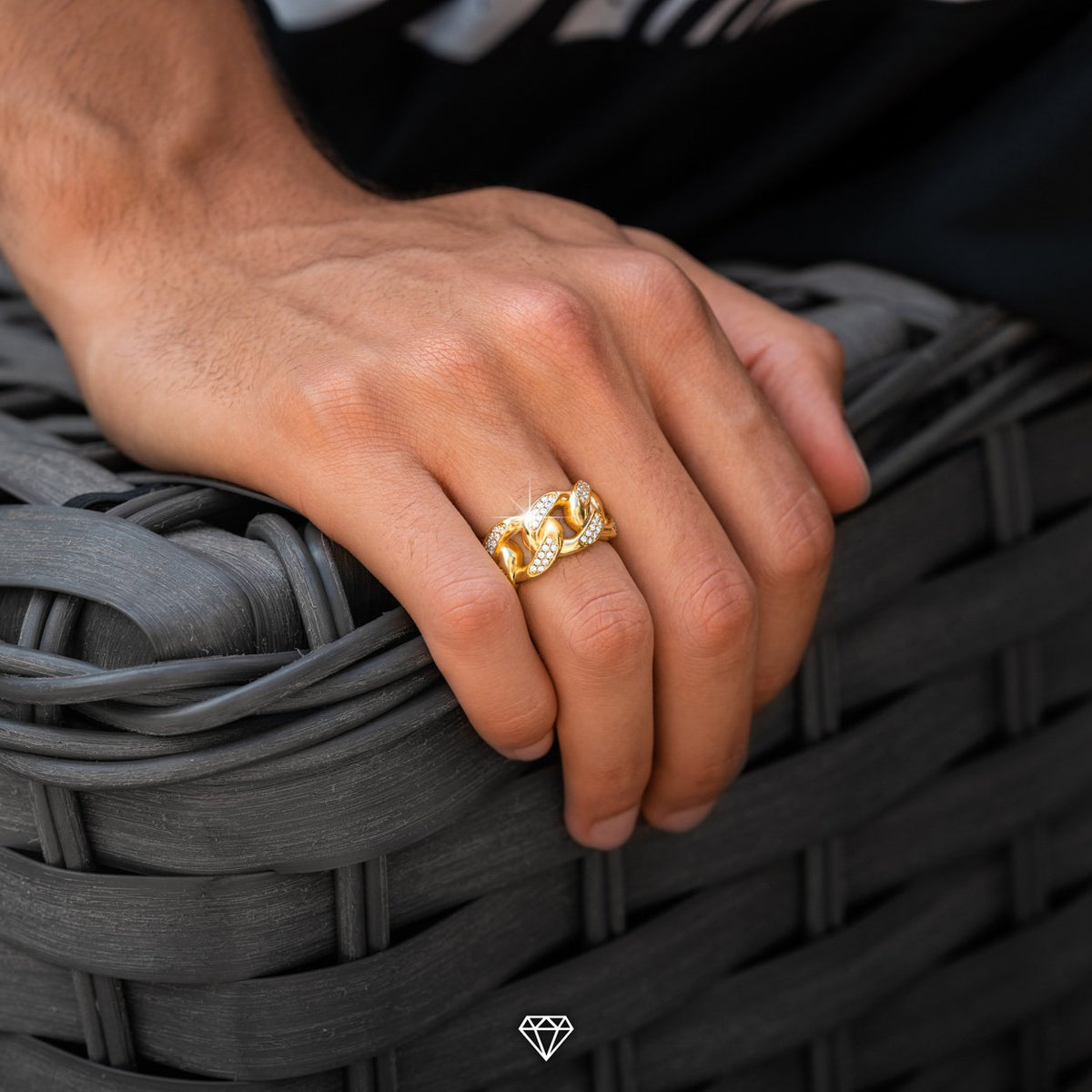 DIAMOND CUBAN RING