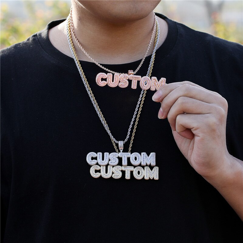 CUSTOM BAGUETTE NAME NECKLACE