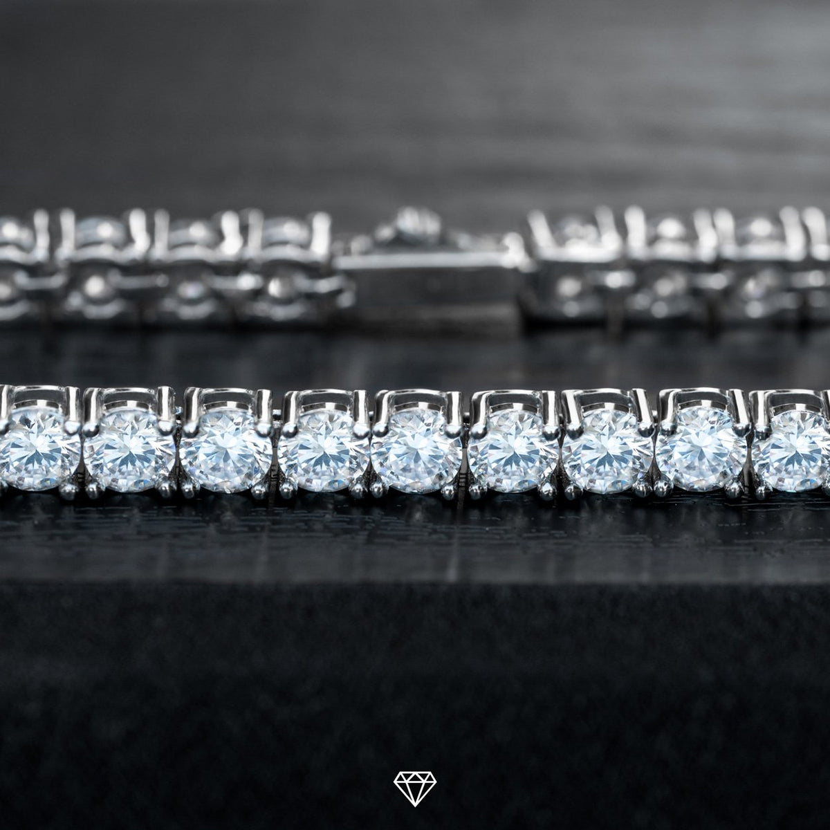 DIAMOND TENNIS BRACELET IN WHITE GOLD (5MM)