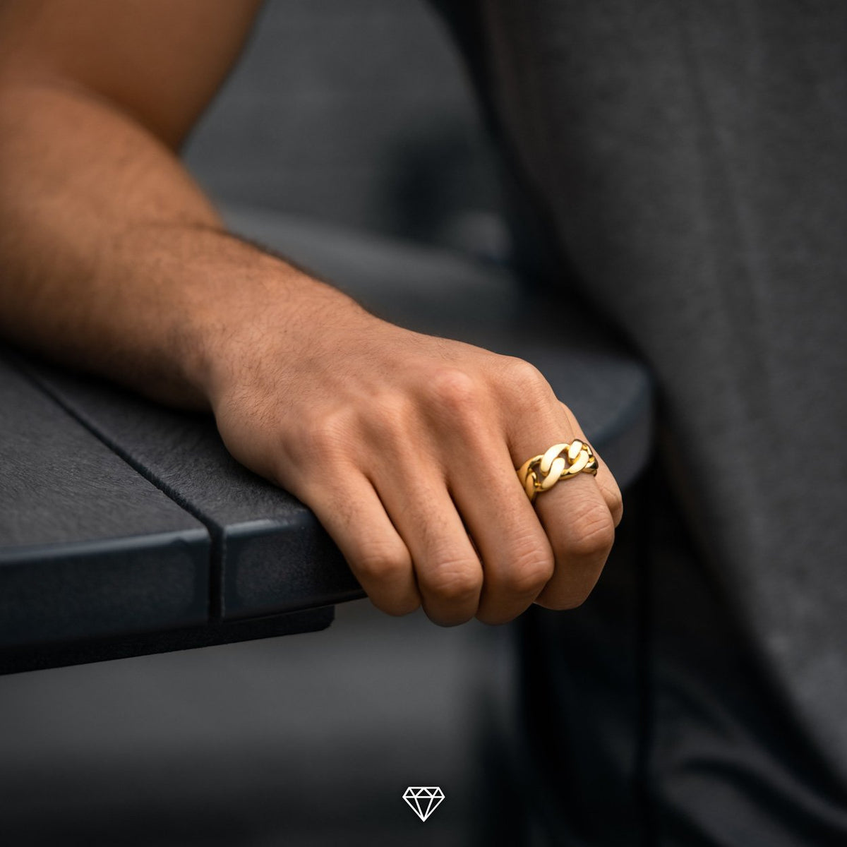 CUBAN RING IN YELLOW GOLD