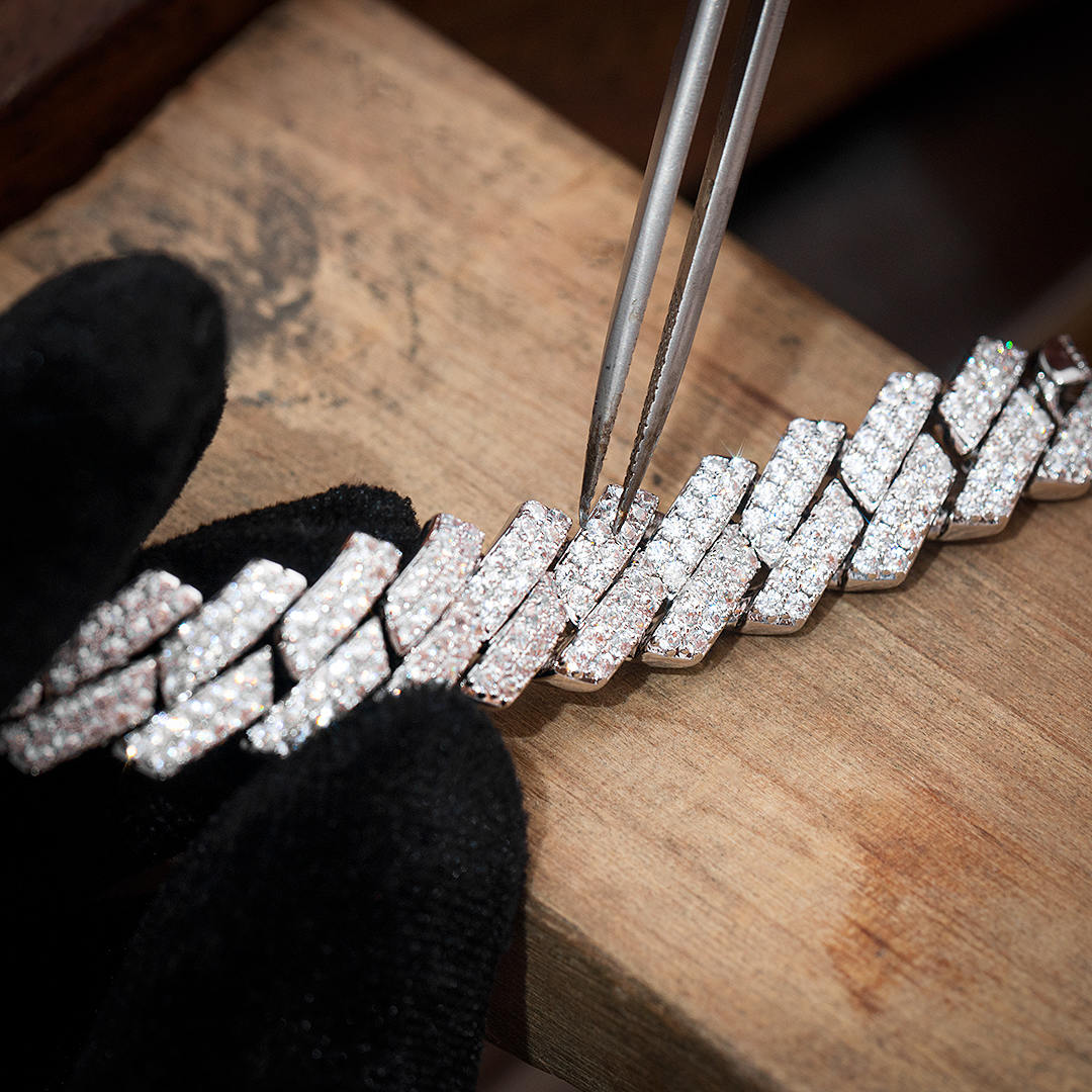 Moissanite Cuban Chains